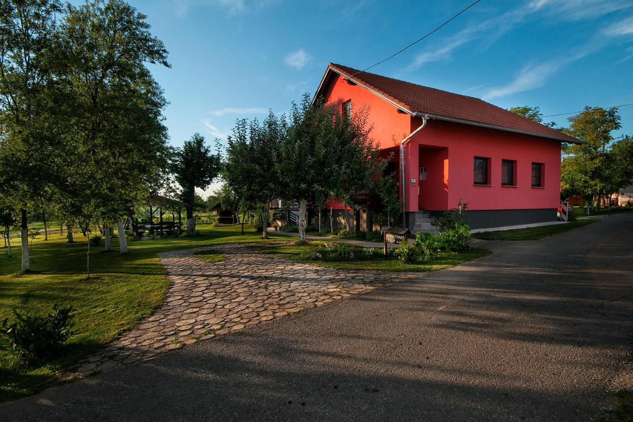 Filip Apartment Rakovica Kültér fotó