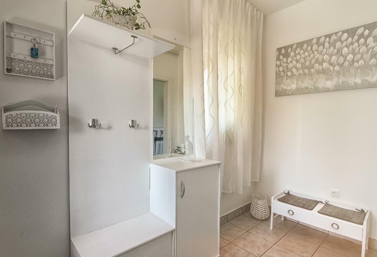 Filip Apartment Rakovica Kültér fotó